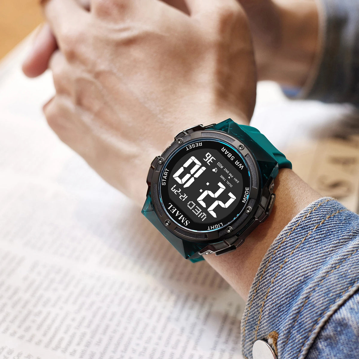SMAEL Digital Watches LED 50m Waterproof Sport Watch 8112 Alarm Clock Digital Watch Military Army Stopwatch Men's Wristwatches