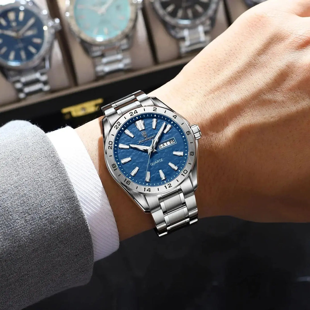 POEDAGAR Sport Luxury Man Wristwatch High Quality Waterproof Luminous Watch For Men Fashion Date Week Quartz Men's Watches Reloj